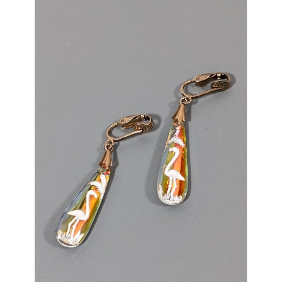 Vintage Iridescent Glass Flamingo Intaglio Teardrop Clip On Earrings - Picture 2 of 7